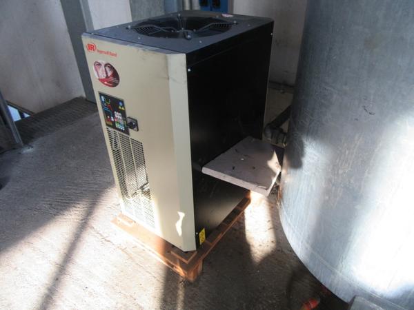 1#3741 Compressore Ingersoll Rand mod.UP5 30 10 in vendita - foto 8
