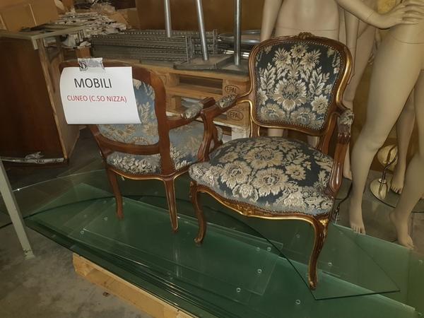 2#3742 Arredi e attrezzature per negozio in vendita - foto 39