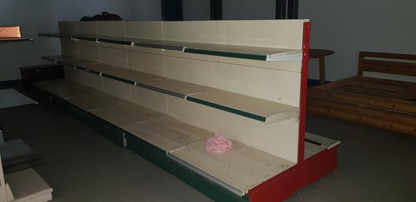 2#3743 Arredi negozio in vendita - foto 4
