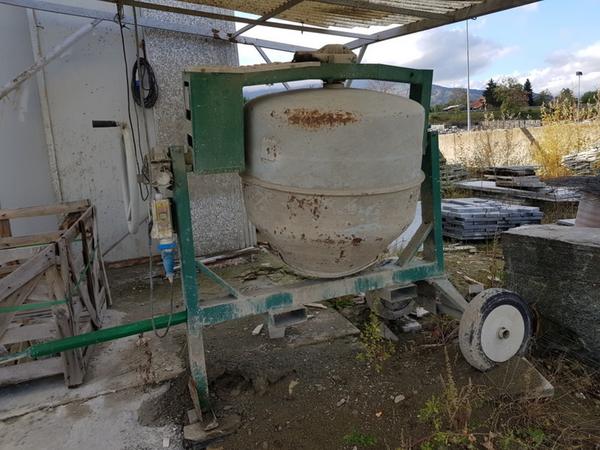 8#3744 Betoniera e materiale da cantiere in vendita - foto 14