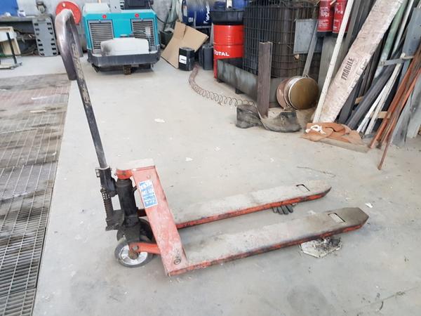 8#3744 Betoniera e materiale da cantiere in vendita - foto 17