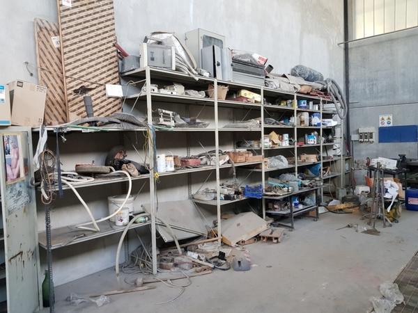 8#3744 Betoniera e materiale da cantiere in vendita - foto 20