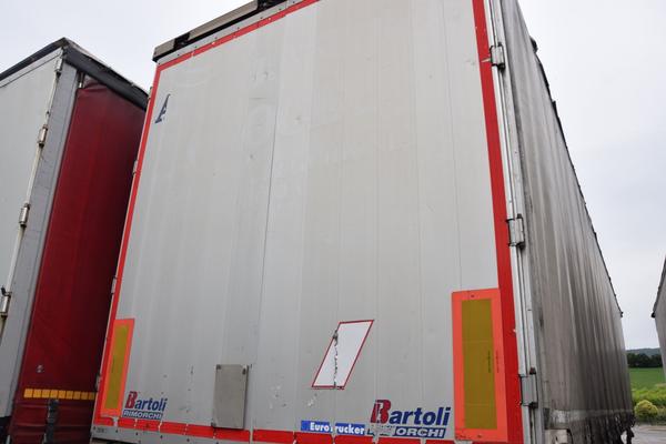 23#3745 Semirimorchio Schmitz Cargobull in vendita - foto 6