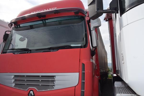 8#3745 Motrice Renault trucks premium in vendita - foto 6