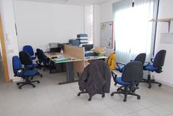 Plafoniere Ufficio Usate : Asta mobili ufficio usati arredo fallimenti
