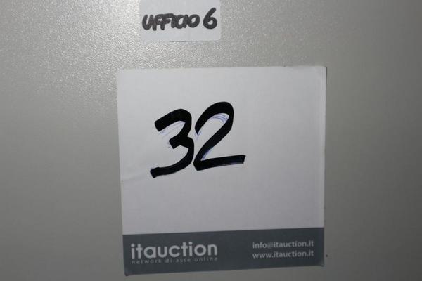 32#3749 Arredi e attrezzature ufficio in vendita - foto 35