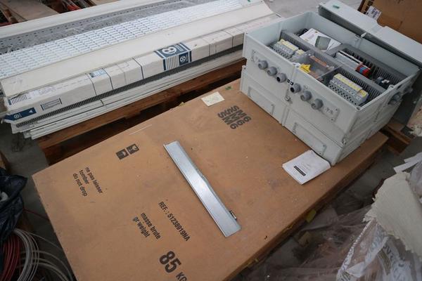 617#3749 Inverter e materiale elettrico in vendita - foto 8