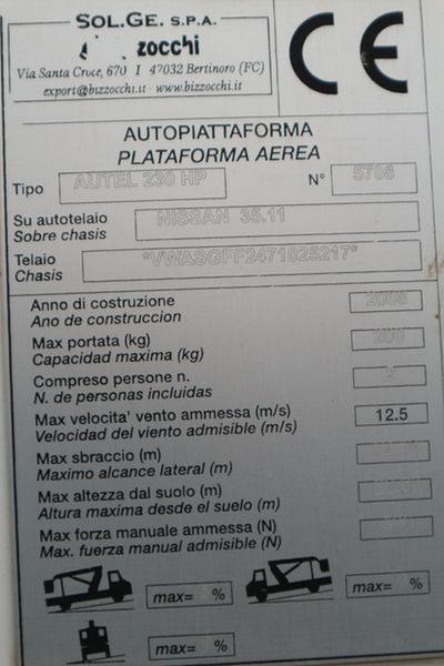 667#3749 Autocarro Nissan Motor Iberica in vendita - foto 13