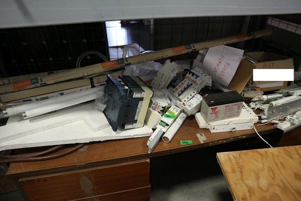 67#3749 Materiale elettrico e scaffalature Ranieri in vendita - foto 50