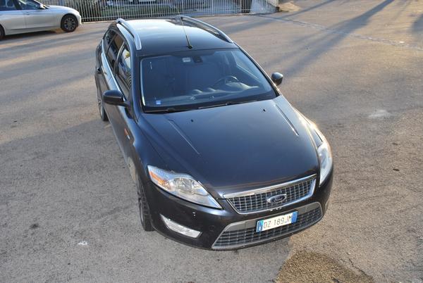 12#3751 Automobile Ford Mondeo in vendita - foto 1