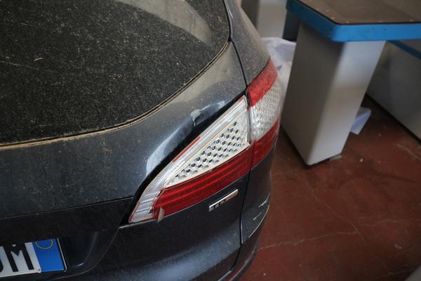 12#3751 Automobile Ford Mondeo in vendita - foto 21
