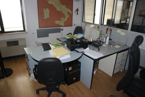 5#3751 Arredi e attrezzature ufficio in vendita - foto 5