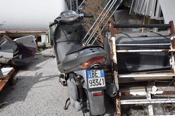 38#3756 Motociclo Aprilia in vendita - foto 2