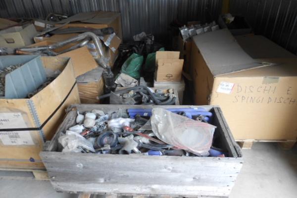 52#3756 Componenti per fabbricazione autobus in vendita - foto 27