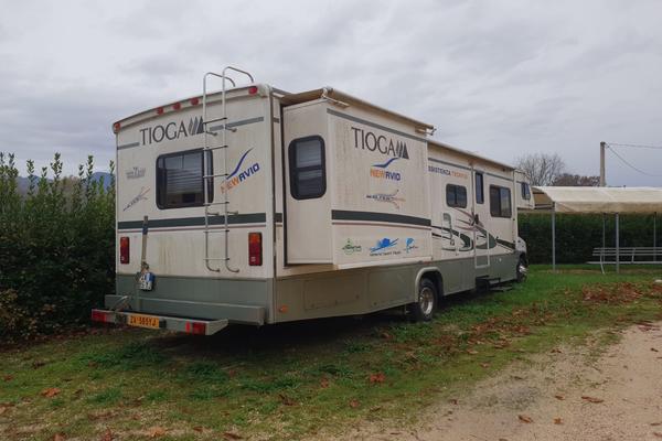 60#3756 Camper Ford Fleetwood 33 in vendita - foto 5