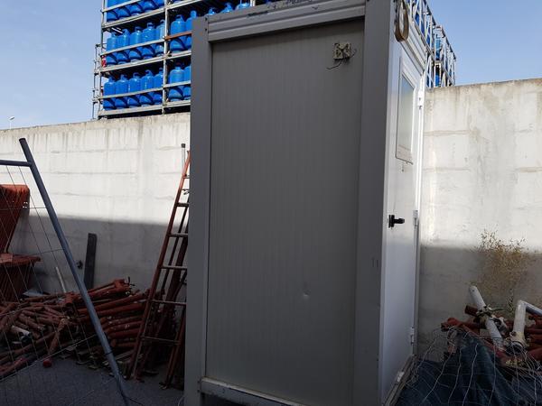 4#3764 Betoniera Imer e lampade da cantiere Philips in vendita - foto 5