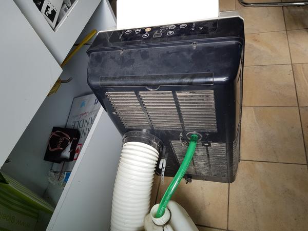 4#3764 Betoniera Imer e lampade da cantiere Philips in vendita - foto 11
