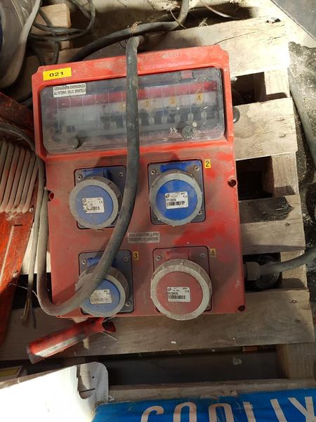 4#3764 Betoniera Imer e lampade da cantiere Philips in vendita - foto 33
