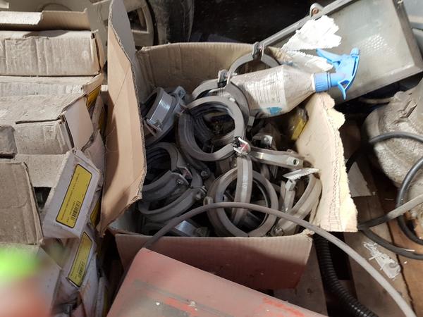 4#3764 Betoniera Imer e lampade da cantiere Philips in vendita - foto 44