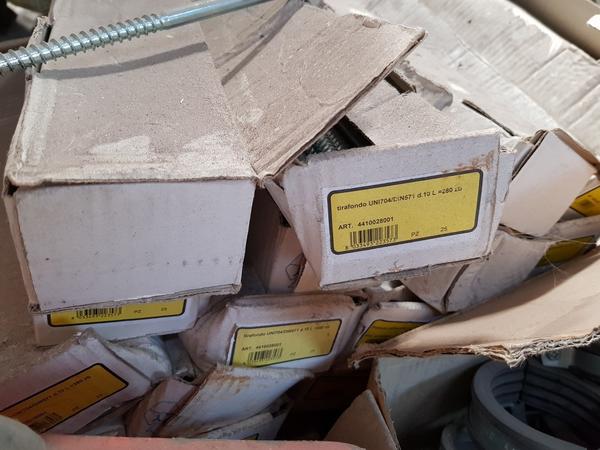 4#3764 Betoniera Imer e lampade da cantiere Philips in vendita - foto 46