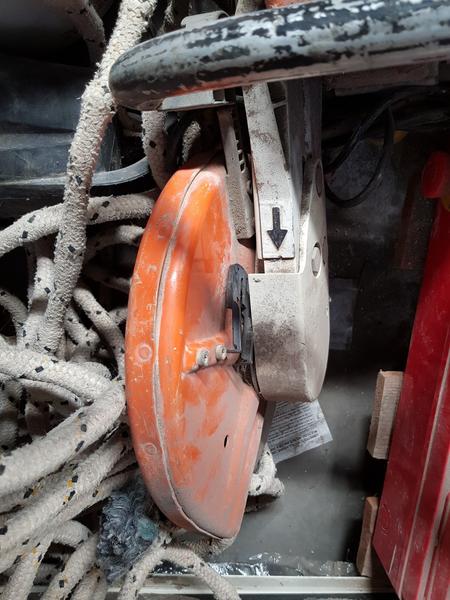 4#3764 Betoniera Imer e lampade da cantiere Philips in vendita - foto 52