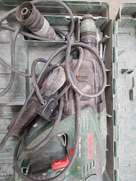 4#3764 Betoniera Imer e lampade da cantiere Philips in vendita - foto 66