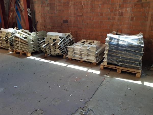8#3765 Scaffalatura in vendita - foto 8