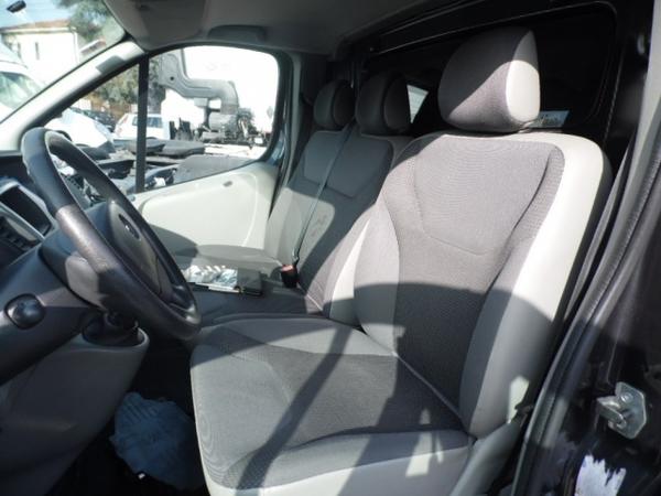 12#3768 Autocarro Opel Vivaro in vendita - foto 17