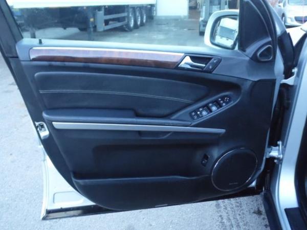 3#3768 Autovettura Mercedes-Benz GL 320 in vendita - foto 6