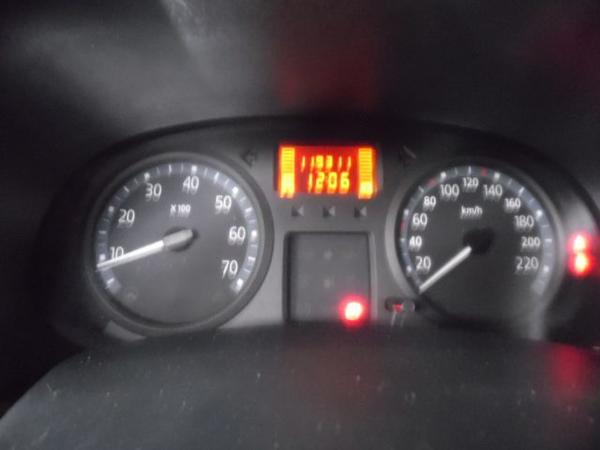 4#3768 Autovettura Renault Clio 1.5 in vendita - foto 13