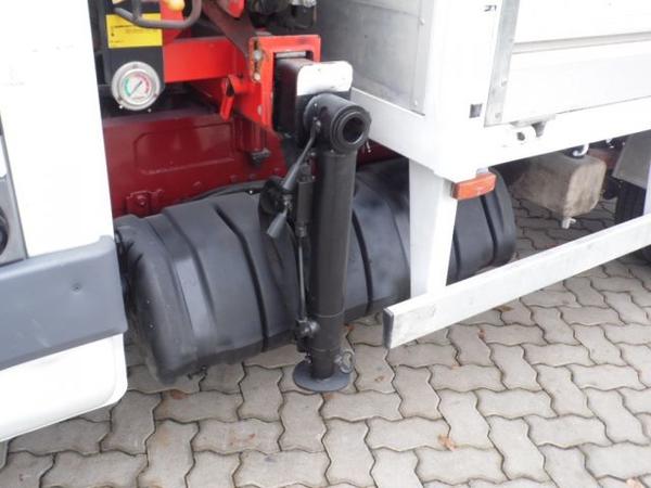 6#3768 Autocarro Iveco Daily con gru Palfinger in vendita - foto 15