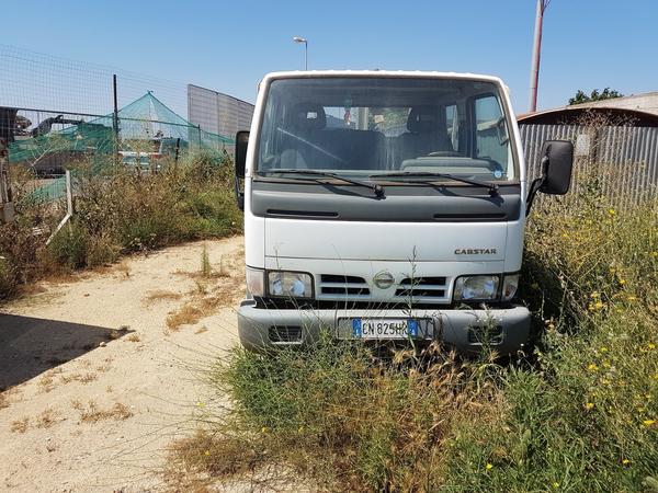 1#3769 Autocarro Nissan Cabstar in vendita - foto 1