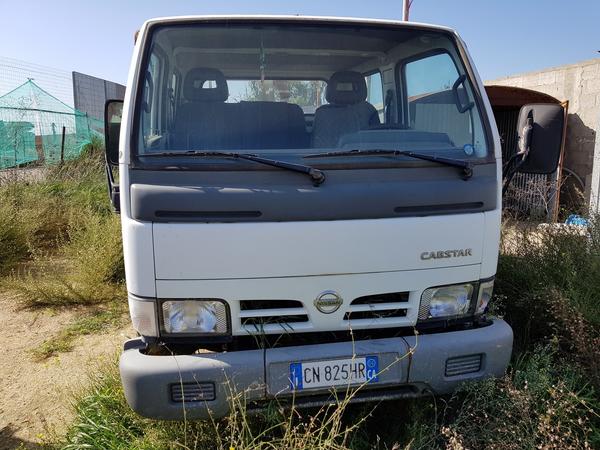 1#3769 Autocarro Nissan Cabstar in vendita - foto 4