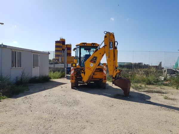 12#3769 Terna  JCB  in vendita - foto 4