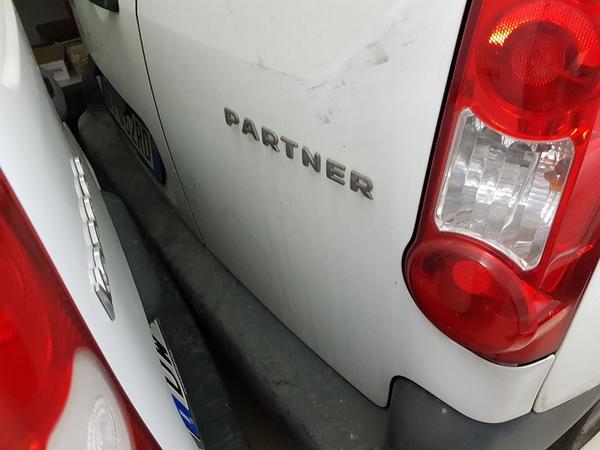 5#3769 Furgone Peugeot Partner in vendita - foto 16