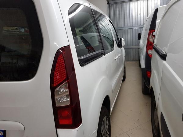 8#3769 Furgone Citroen Berlingo in vendita - foto 19
