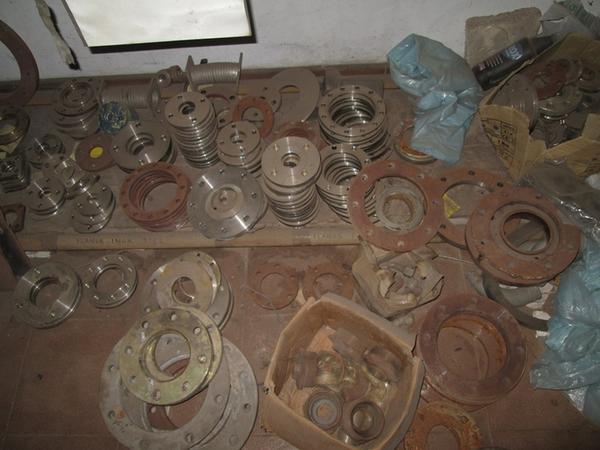 32#3774 Flange e raccorderia varia in vendita - foto 2
