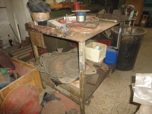34#3774 Smerigliatrice Felisatti e banchi da lavoro officina in vendita - foto 13