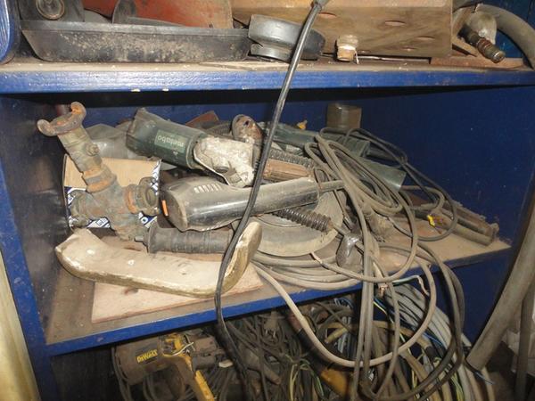 34#3774 Smerigliatrice Felisatti e banchi da lavoro officina in vendita - foto 30
