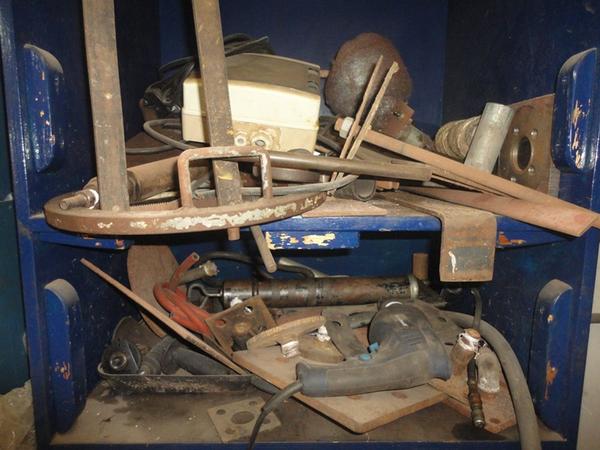 34#3774 Smerigliatrice Felisatti e banchi da lavoro officina in vendita - foto 31