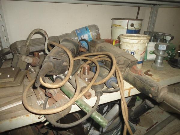 34#3774 Smerigliatrice Felisatti e banchi da lavoro officina in vendita - foto 32
