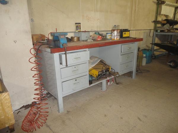 34#3774 Smerigliatrice Felisatti e banchi da lavoro officina in vendita - foto 40