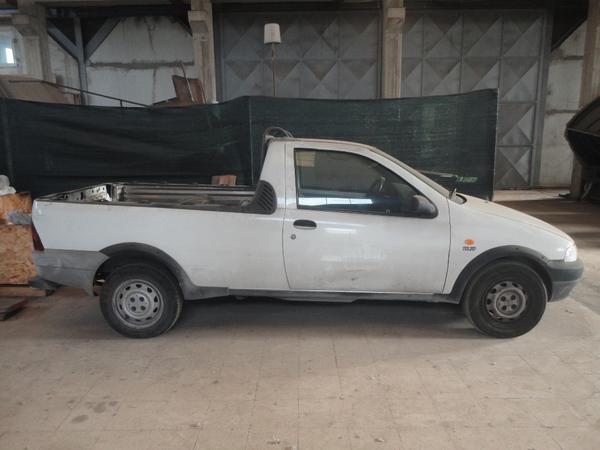 37#3774 Autocarro Fiat Strada in vendita - foto 4
