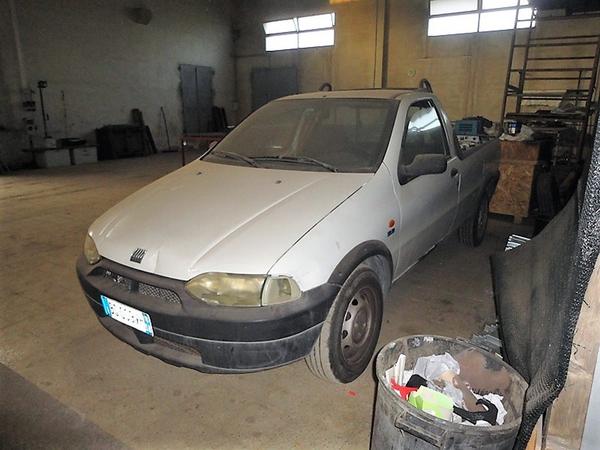 37#3774 Autocarro Fiat Strada in vendita - foto 9