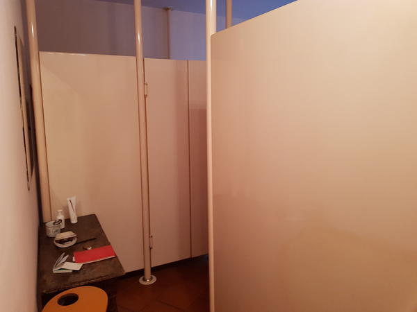 4#3775 Mobili e arredi in vendita - foto 6
