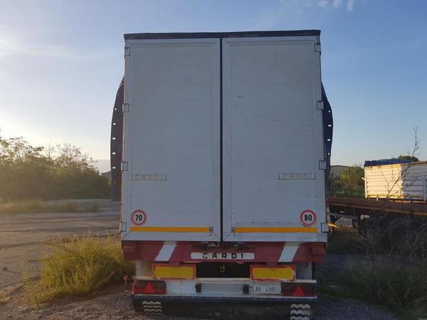 Rimorchi e semirimorchi in vendita