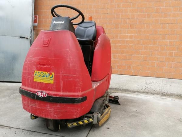 Attrezzatura pulizia professionale in vendita