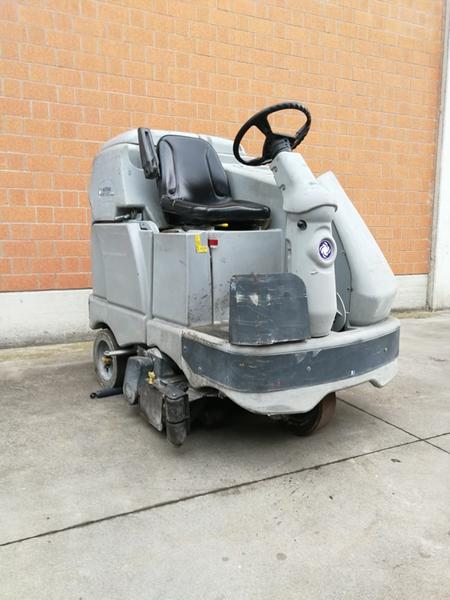 3#3778 Lavasciuga pavimenti industriale Nilfisk BR 1100S C in vendita - foto 4