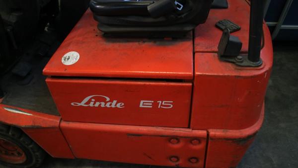 1#3779 Carrello elevatore elettrico Linde E15 in vendita - foto 9