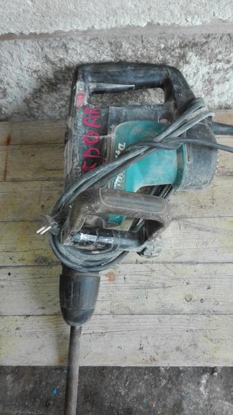 28#3783 Martello demolitore Makita con scalpello in vendita - foto 1